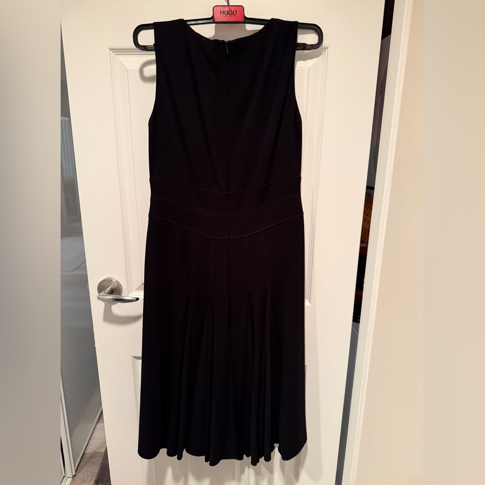 HUGO BOSS Daleni – US10 – Black Jersey Lined Dress – New With Tags